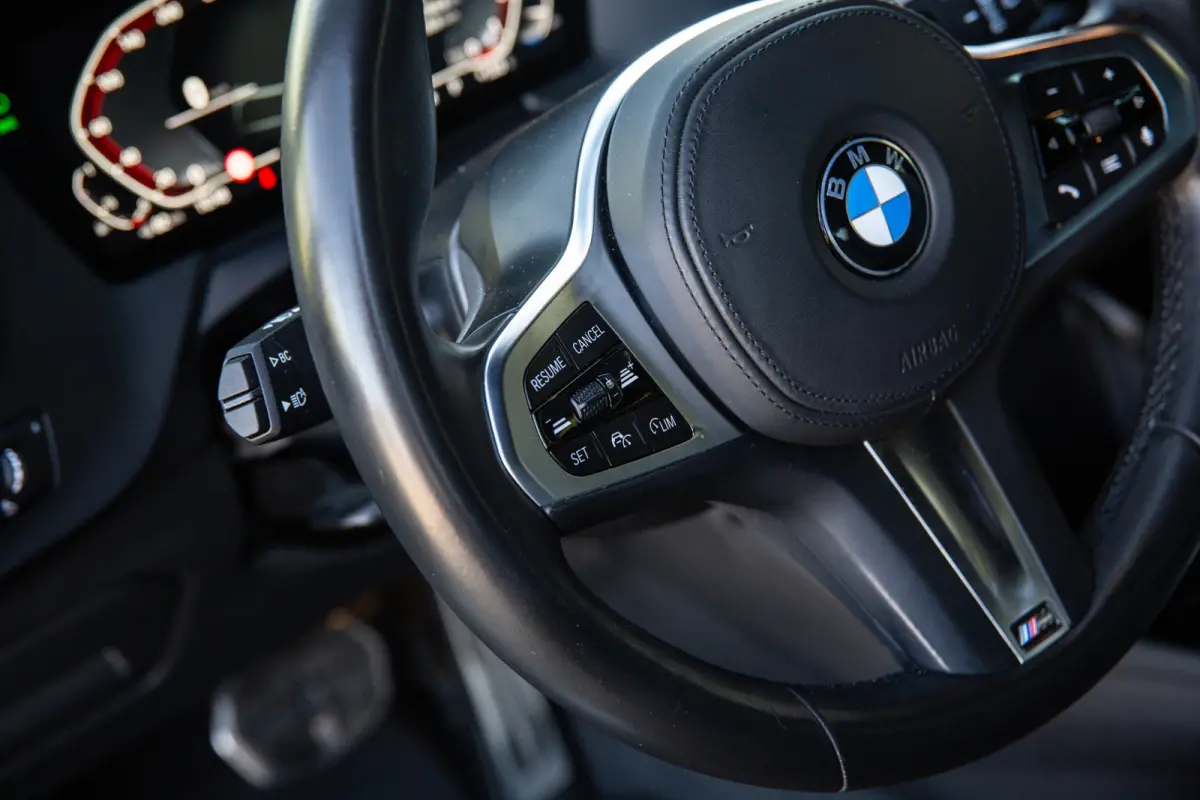 120i High Executive M-Sport , Adap. cruise, Carplay, Stoelverwarming