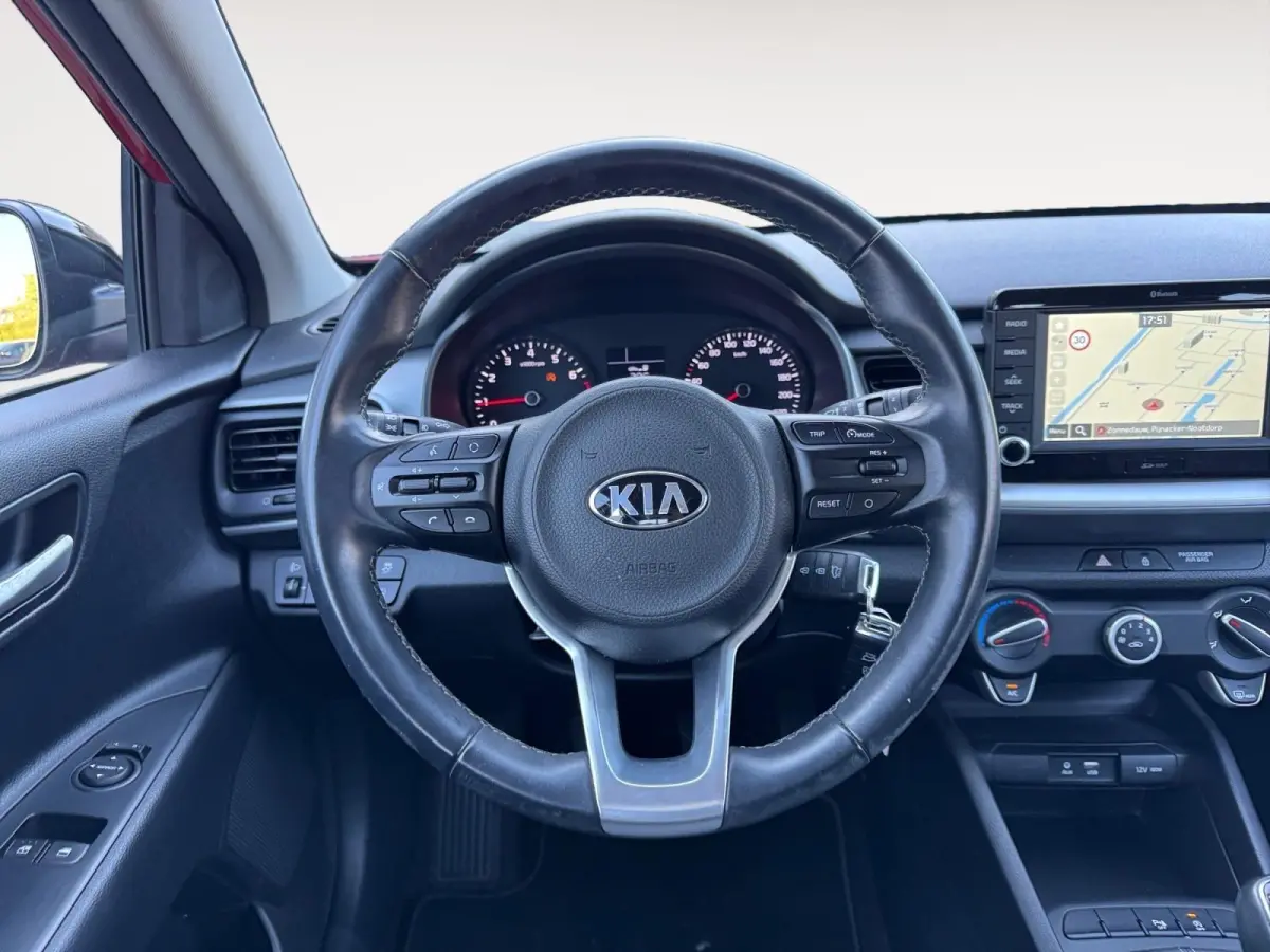1.0 T-GDi DynamicLine | Navigatie | Two-Tone | Cruise control | LM-Velgen