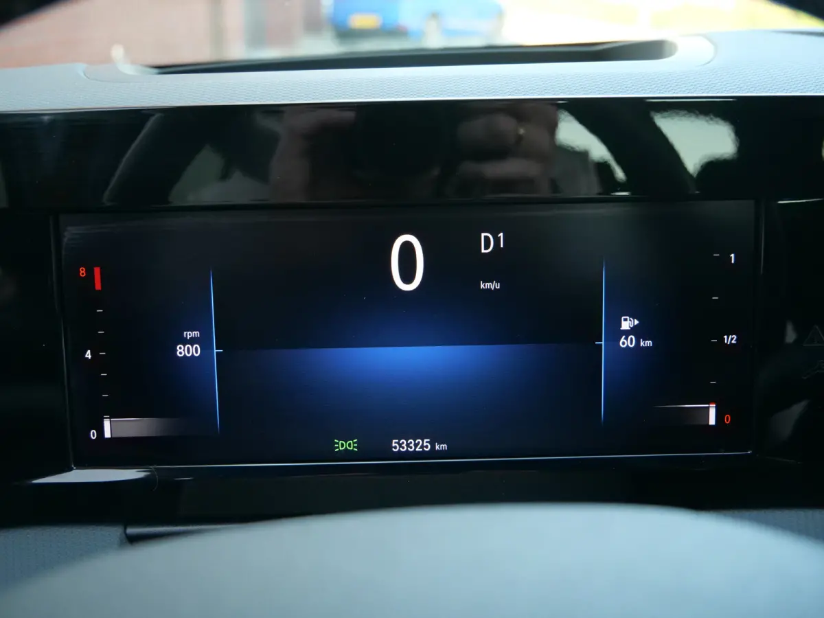 1.2 Turbo Ultimate 130 Pk Automaat Navi / DAB / Apple Carplay / Winterpakket / PDC / Pano-dak