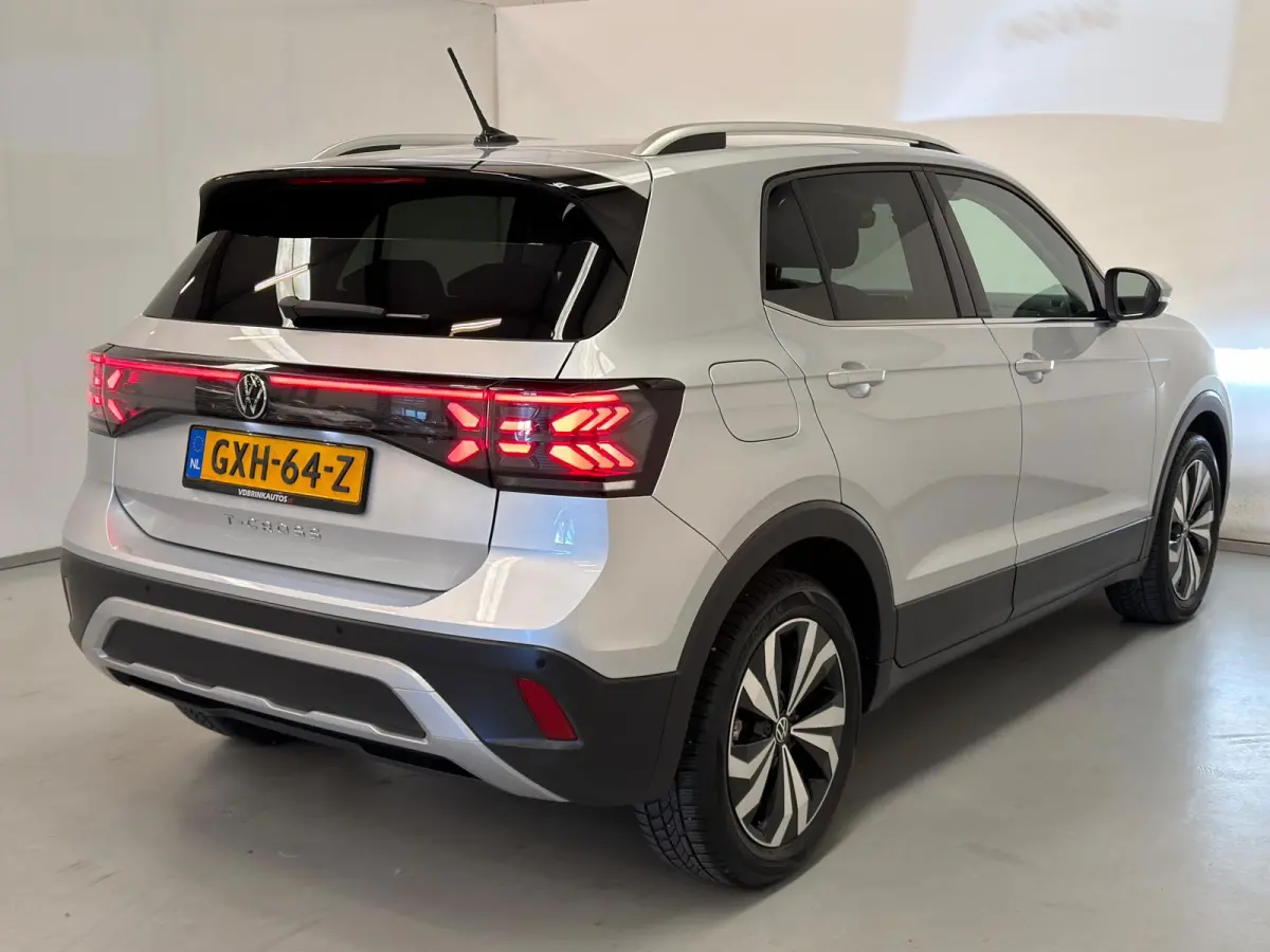 1.0 TSI Style Edition / Carplay / IQ-Light