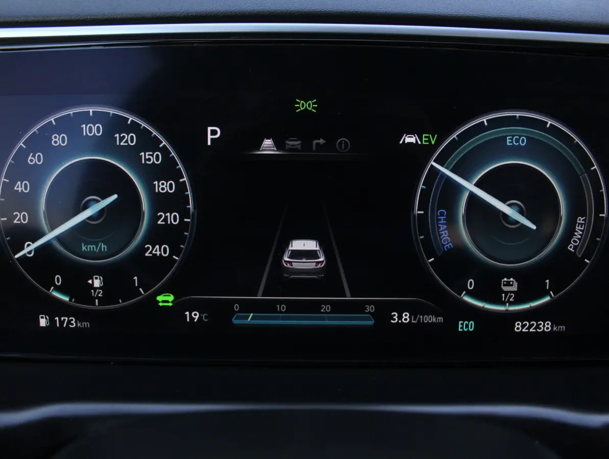 1.6 T-GDI PHEV Comfort Smart 4WD CARPLAY | CLIMATE | ADAPCRUISE | CAMERA | LMV19 | DAB | LED | STOEL/STUURVERW | ELECAKLEP
