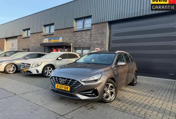 1.5 T-GDi MHEV Premium | 1E EIGENAAR | 3/6/12MND GARANTIE| LED | CARPLAY | SCHUIFDAK | DAB | NAVI | CRUISE | 160PK |