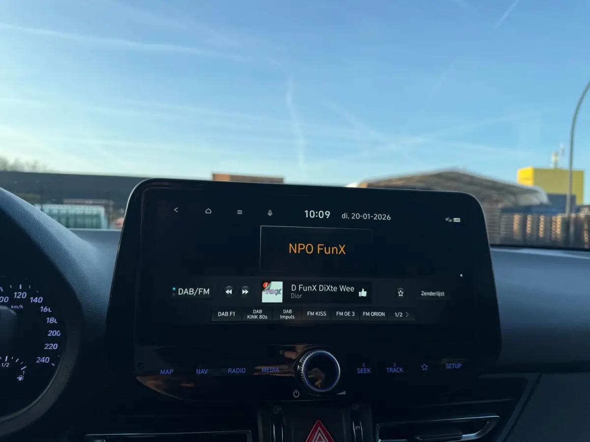 1.5 T-GDi MHEV Premium | 1E EIGENAAR | 3/6/12MND GARANTIE| LED | CARPLAY | SCHUIFDAK | DAB | NAVI | CRUISE | 160PK |