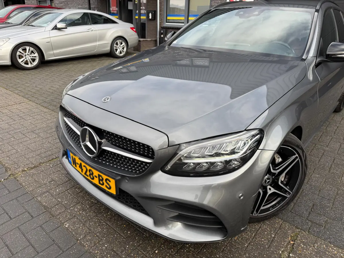 180 Business Solution AMG | 1E EIGENAAR | 3/6/12MND GARANTIE | DAB | LED | AUTOMAAT | LEDER | CRUISE | SFEERVERLICHTING |