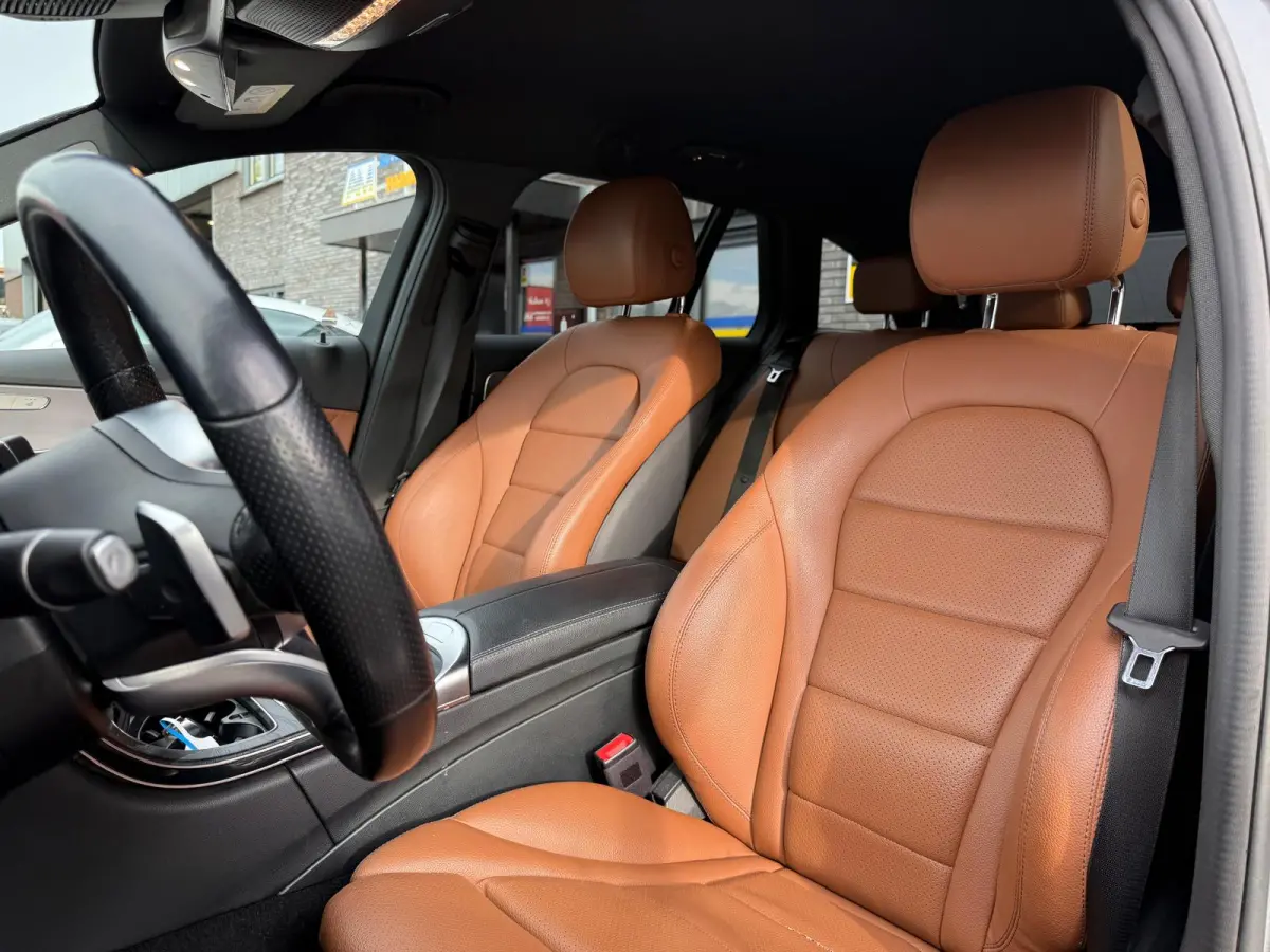 180 Business Solution AMG | 1E EIGENAAR | 3/6/12MND GARANTIE | DAB | LED | AUTOMAAT | LEDER | CRUISE | SFEERVERLICHTING |