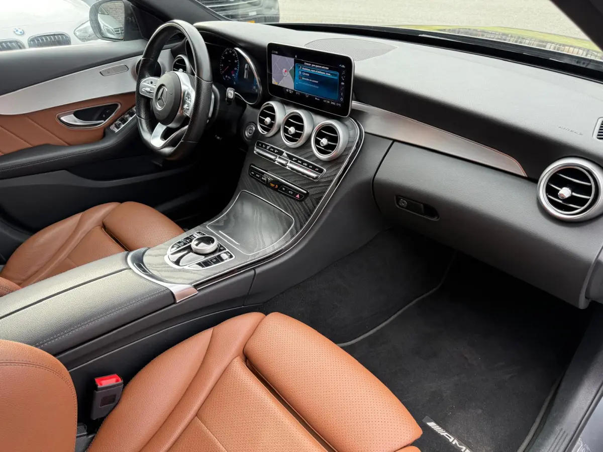 180 Business Solution AMG | 1E EIGENAAR | 3/6/12MND GARANTIE | DAB | LED | AUTOMAAT | LEDER | CRUISE | SFEERVERLICHTING |
