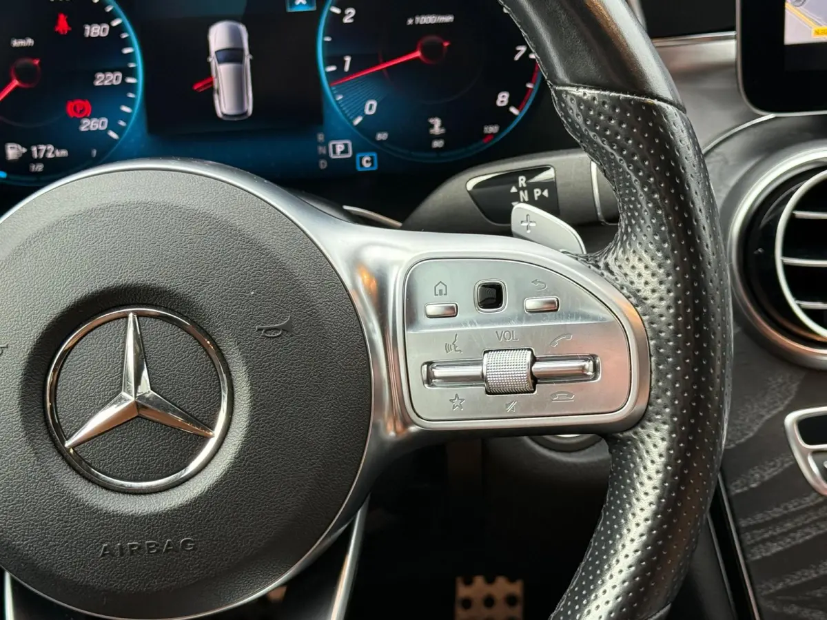 180 Business Solution AMG | 1E EIGENAAR | 3/6/12MND GARANTIE | DAB | LED | AUTOMAAT | LEDER | CRUISE | SFEERVERLICHTING |