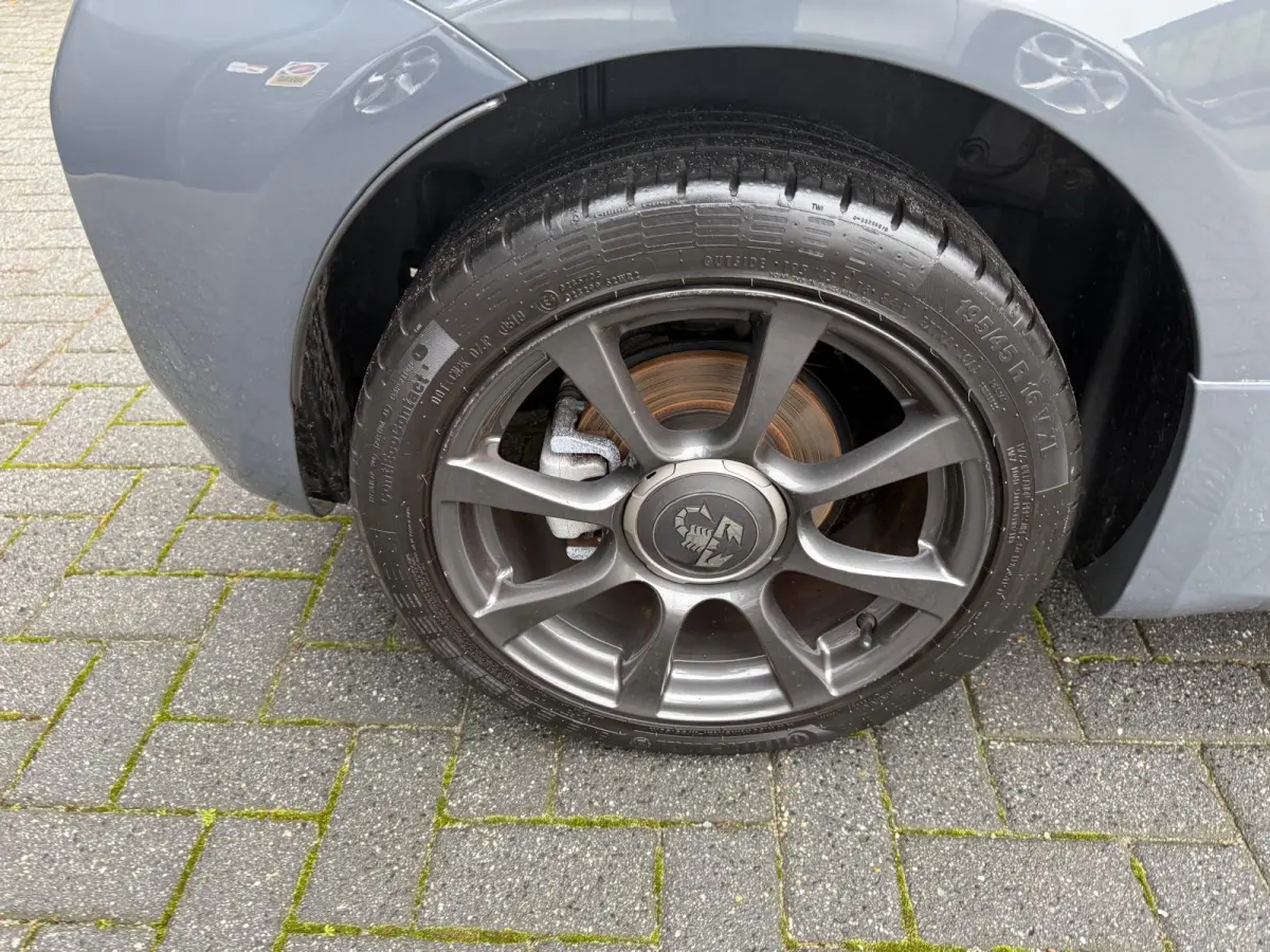 1.4 T-Jet Abarth 595 | 3/6/12MND GARANTIE | SPORTSTOELEN | AIRCO | LMV | NW DISTR RIEM |