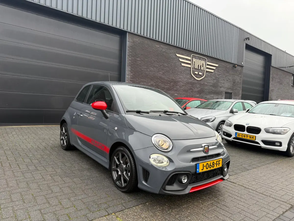 1.4 T-Jet Abarth 595 | 12MND GARANTIE | SPORTSTOELEN | AIRCO | LMV | NW DISTR RIEM |
