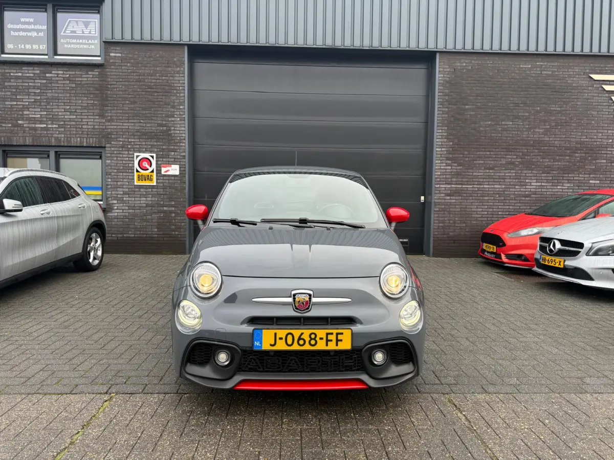 1.4 T-Jet Abarth 595 | 12MND GARANTIE | SPORTSTOELEN | AIRCO | LMV | NW DISTR RIEM |