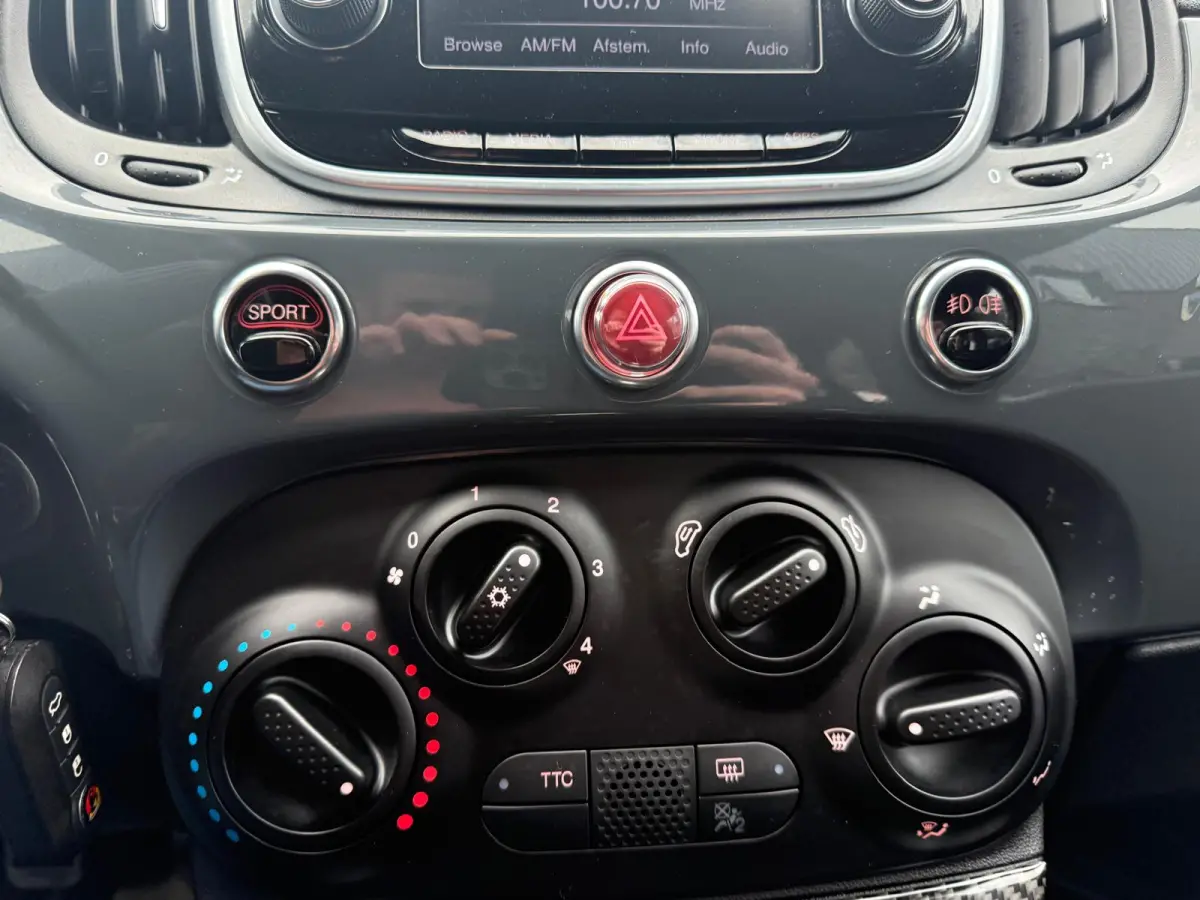 1.4 T-Jet Abarth 595 | 3/6/12MND GARANTIE | SPORTSTOELEN | AIRCO | LMV | NW DISTR RIEM |