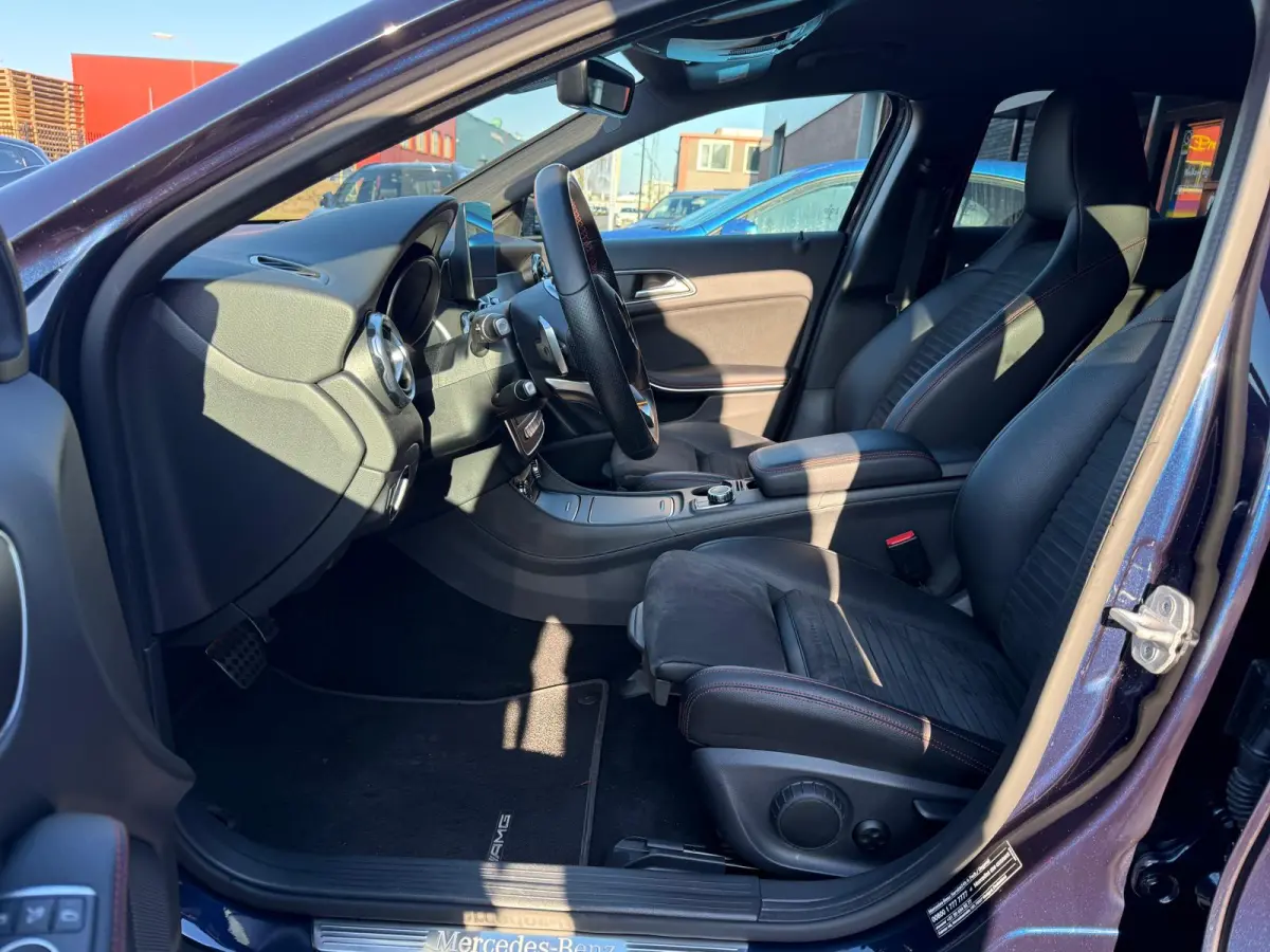 180 Business Solution AMG | 2E EIGENAAR | 3/6/12MND GARANTIE | LED | CARPLAY | CRUISE | AUTOMAAT | STOELVERWARMING |