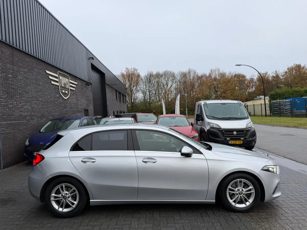 180 Business Solution | 3/6/12MND GARANTIE | NAVIGATIE | CRUISE |LED | DAB | PDC | LMV | GOED ONDERHOUDEN |
