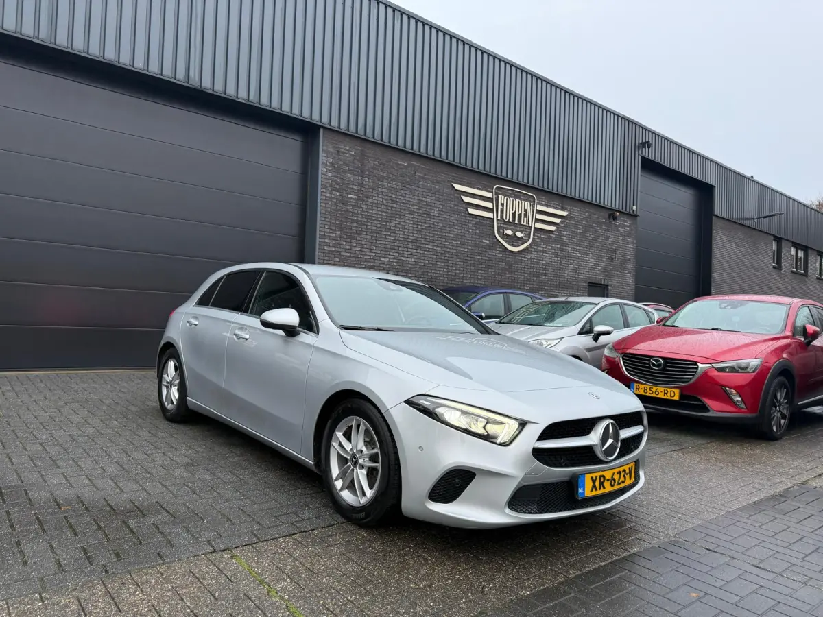 180 Business Solution | 3/6/12MND GARANTIE | NAVIGATIE | CRUISE |LED | DAB | PDC | LMV | GOED ONDERHOUDEN |