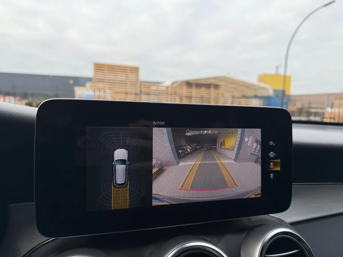 200d Premium | 12MND GARANTIE | AUTOMAAT | LED | BURMESTER | CARPLAY | NAVI | CRUISE | MAT | NL AUTO |