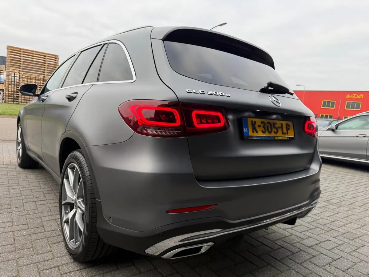 200d Premium | 12MND GARANTIE | AUTOMAAT | LED | BURMESTER | CARPLAY | NAVI | CRUISE | MAT | NL AUTO |