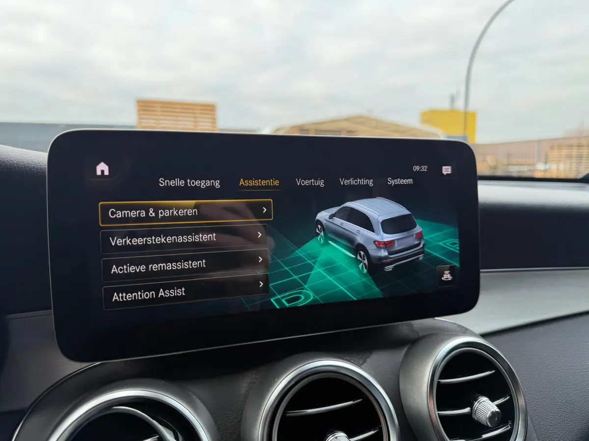 200d Premium | 12MND GARANTIE | AUTOMAAT | LED | BURMESTER | CARPLAY | NAVI | CRUISE | MAT | NL AUTO |