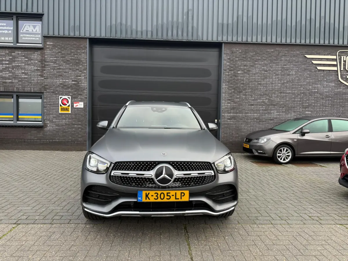 200d Premium | 12MND GARANTIE | AUTOMAAT | LED | BURMESTER | CARPLAY | NAVI | CRUISE | MAT | NL AUTO |