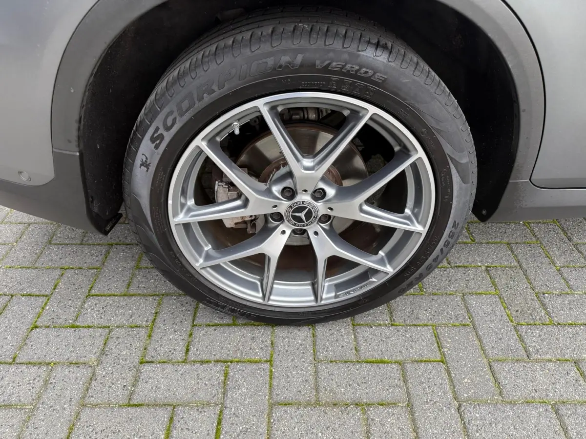 200d Premium | 12MND GARANTIE | AUTOMAAT | LED | BURMESTER | CARPLAY | NAVI | CRUISE | MAT | NL AUTO |