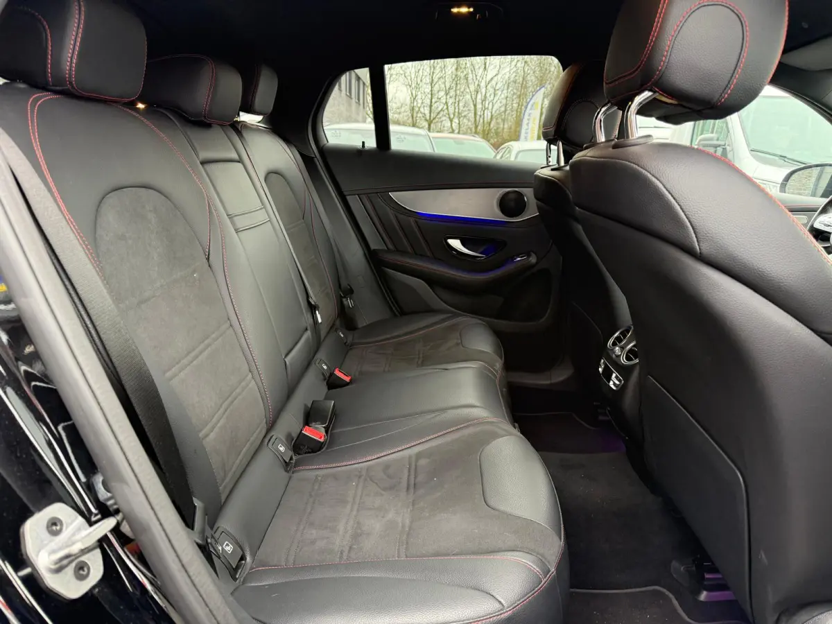 300e 4MATIC Premium | 1E EIGENAAR | 3/6/12MND GARANTIE | DAB | LED | CARPLAY | SFEERVERLICHTING | CRUISE | CAMERA |