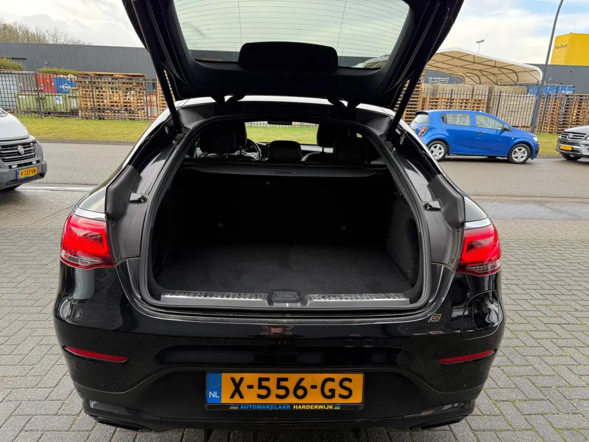 300e 4MATIC Premium | 1E EIGENAAR | 3/6/12MND GARANTIE | DAB | LED | CARPLAY | SFEERVERLICHTING | CRUISE | CAMERA |