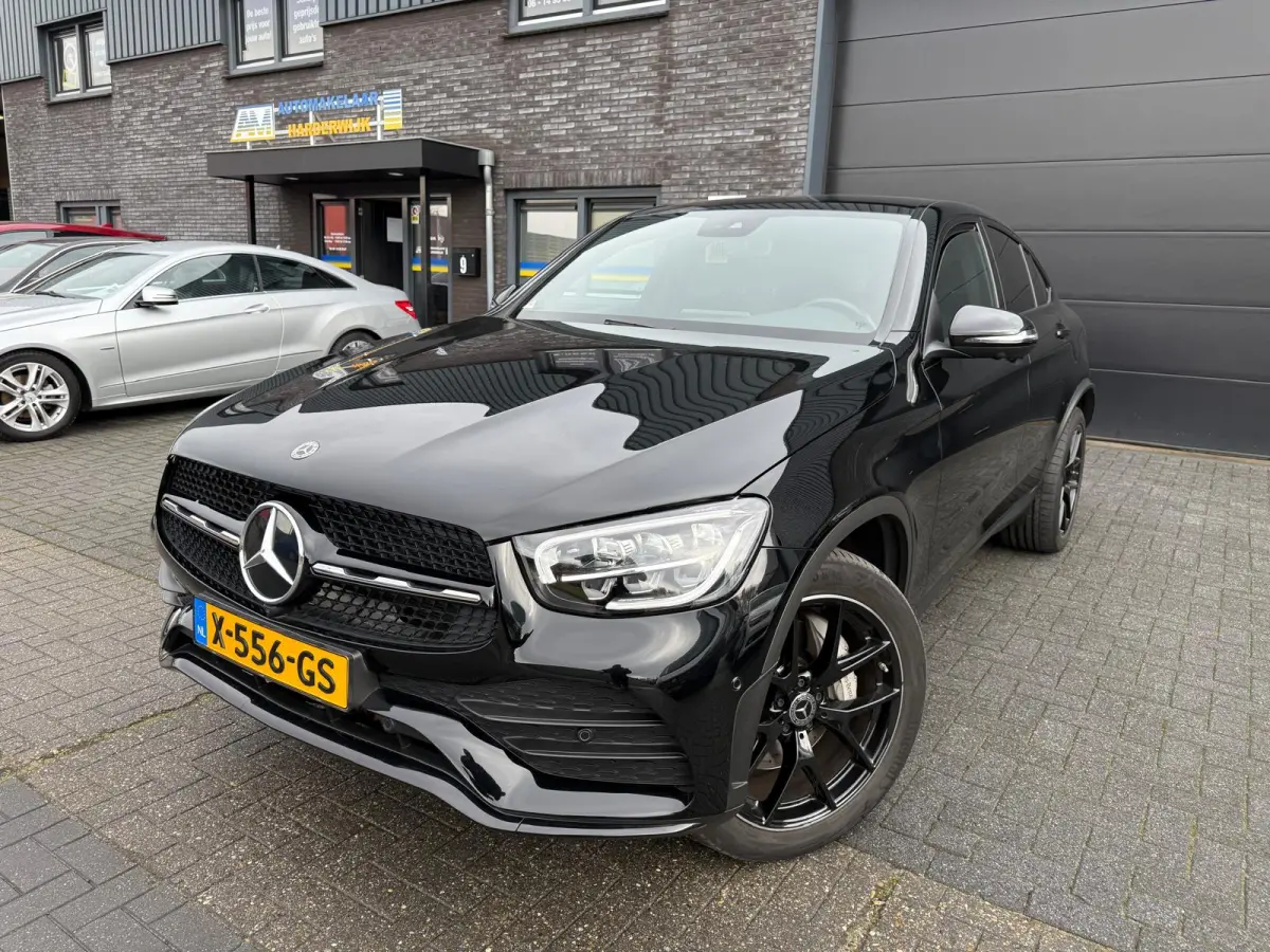 300e 4MATIC Premium | 1E EIGENAAR | 3/6/12MND GARANTIE | DAB | LED | CARPLAY | SFEERVERLICHTING | CRUISE | CAMERA |