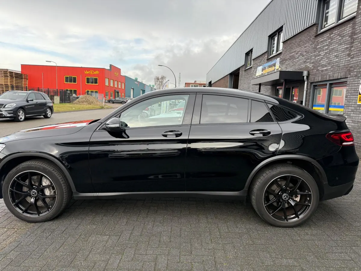 300e 4MATIC Premium | 1E EIGENAAR | 3/6/12MND GARANTIE | DAB | LED | CARPLAY | SFEERVERLICHTING | CRUISE | CAMERA |