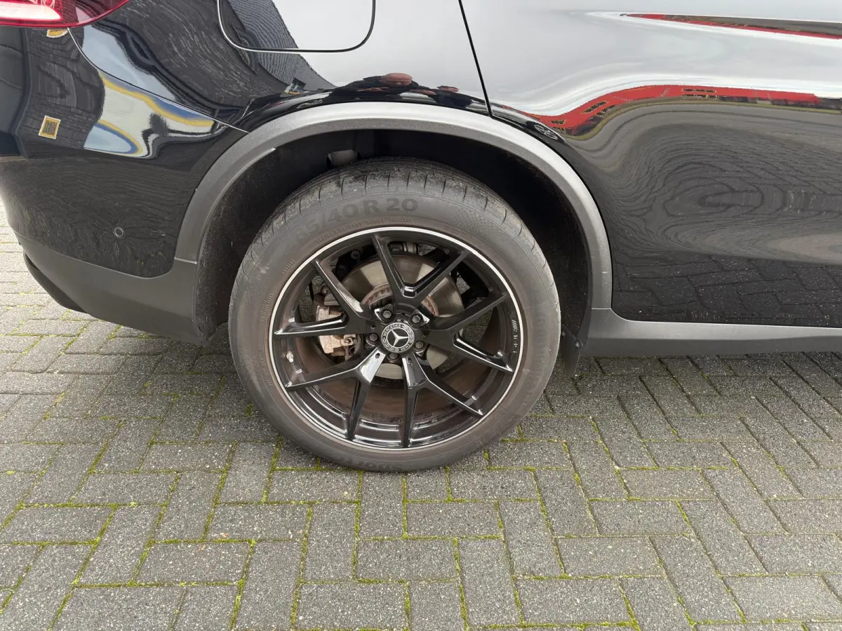 300e 4MATIC Premium | 1E EIGENAAR | 3/6/12MND GARANTIE | DAB | LED | CARPLAY | SFEERVERLICHTING | CRUISE | CAMERA |