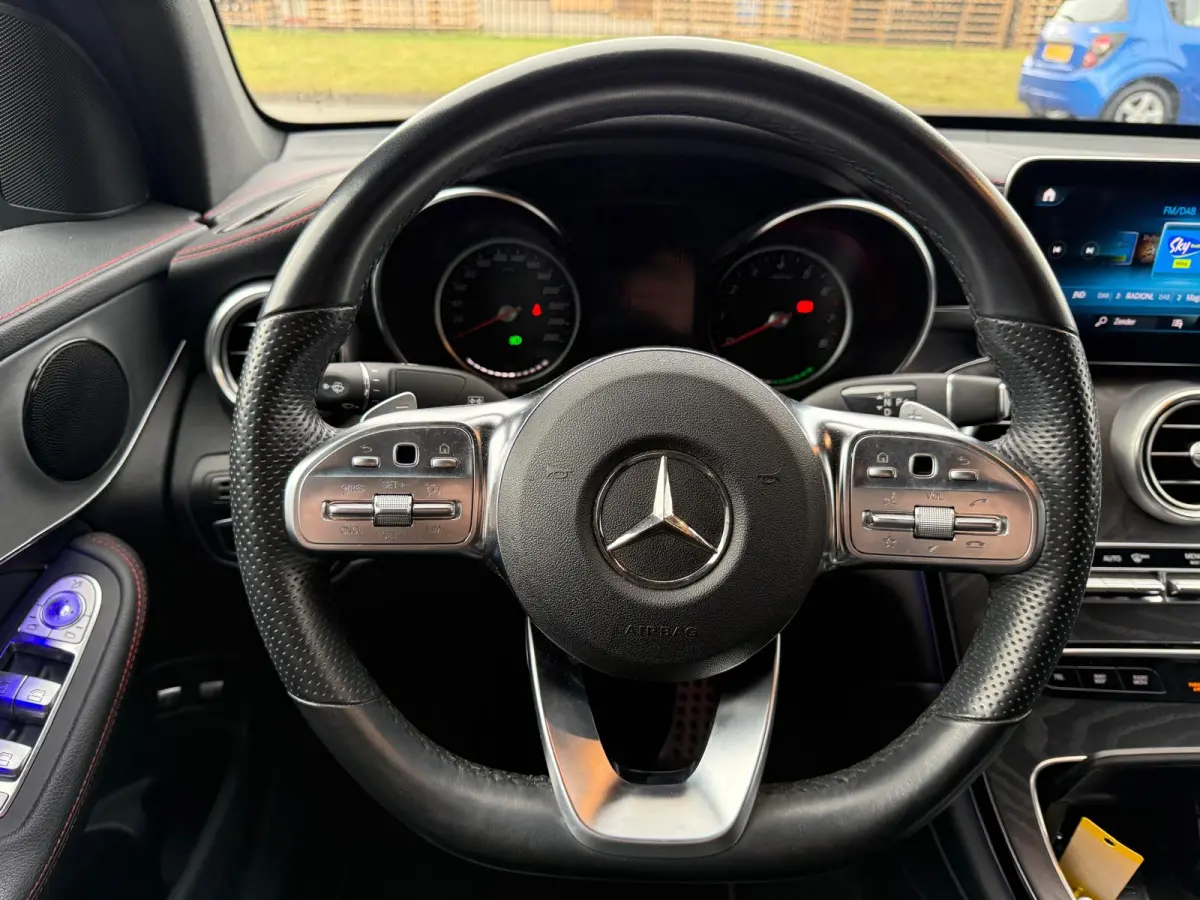 300e 4MATIC Premium | 1E EIGENAAR | 3/6/12MND GARANTIE | DAB | LED | CARPLAY | SFEERVERLICHTING | CRUISE | CAMERA |