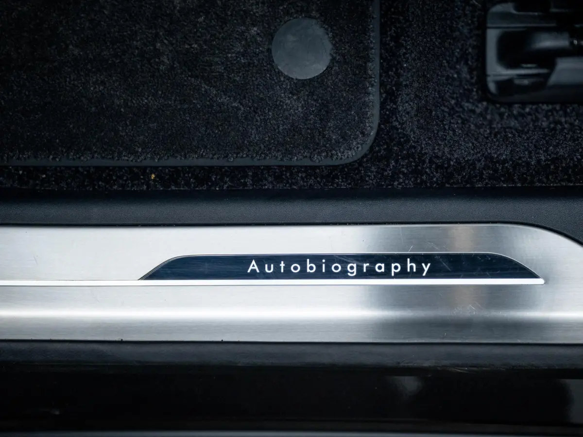 3.0 P460e Autobiography PHEV | Koelbox | Trekhaak | HUD | ACC | Stuurverwarming |