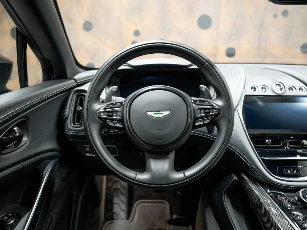 4.0 V8 707 | Carbon | Ventilatie | ACC | 360° | Keyless |