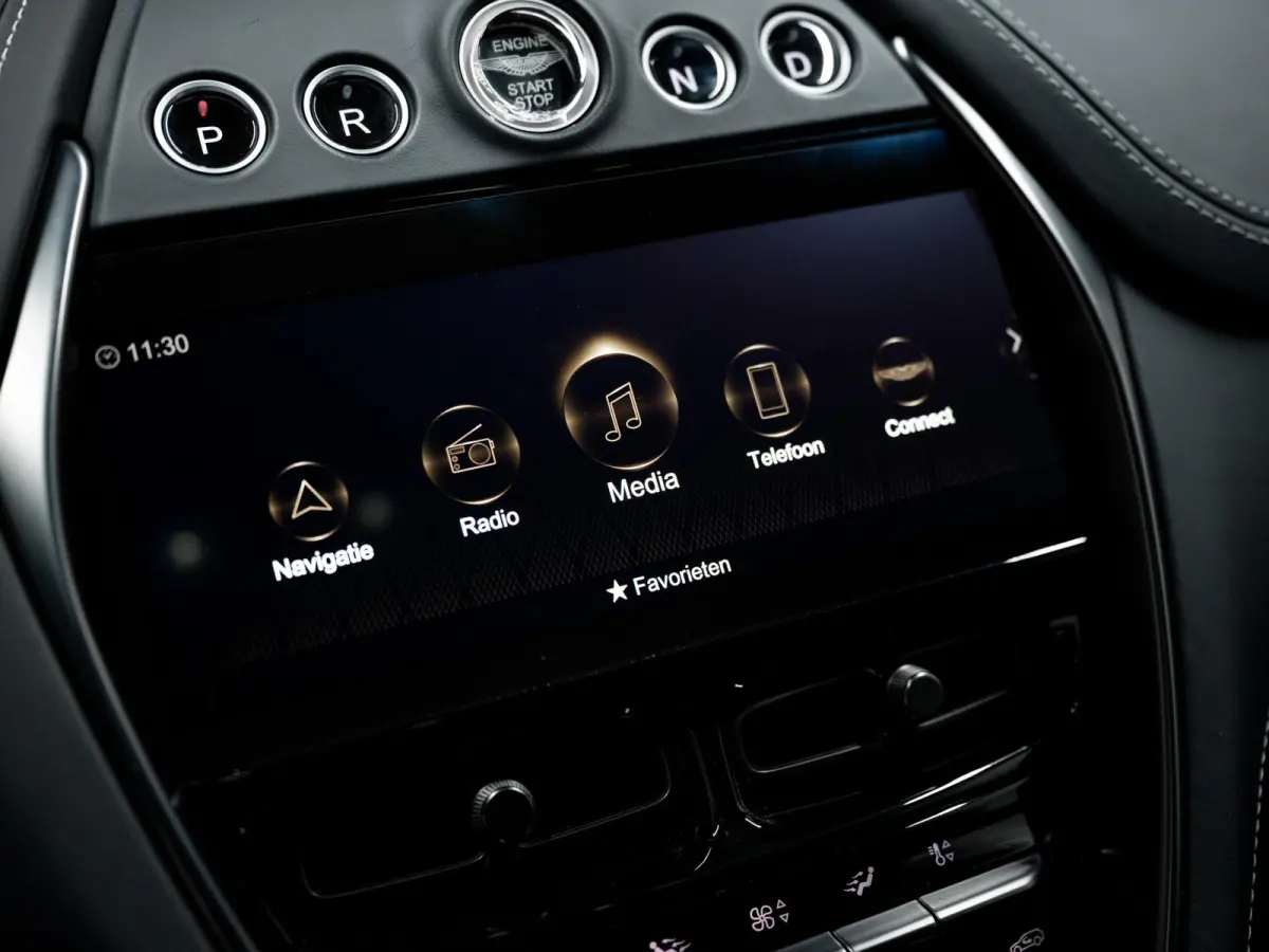 4.0 V8 707 | Carbon | Ventilatie | ACC | 360° | Keyless |