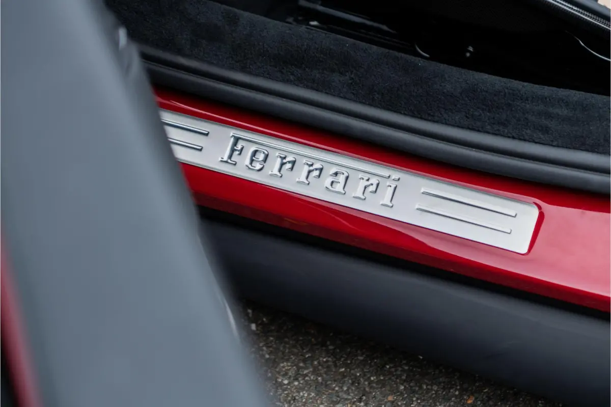 3.0 V6 | 1e Eigenaar | ACC | CarPlay | AFS | MyFerrari Connect | Daytona |