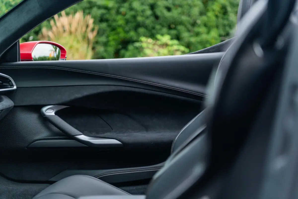 3.0 V6 | 1e Eigenaar | ACC | CarPlay | AFS | MyFerrari Connect | Daytona |