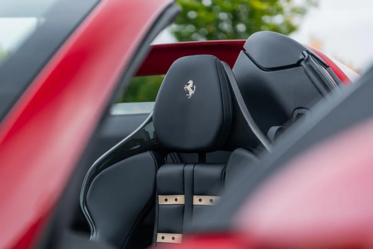 3.0 V6 | 1e Eigenaar | ACC | CarPlay | AFS | MyFerrari Connect | Daytona |