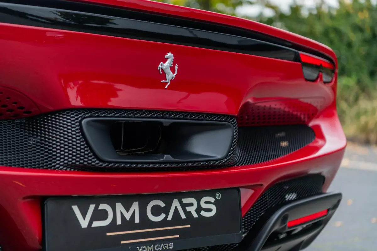 3.0 V6 | 1e Eigenaar | ACC | CarPlay | AFS | MyFerrari Connect | Daytona |