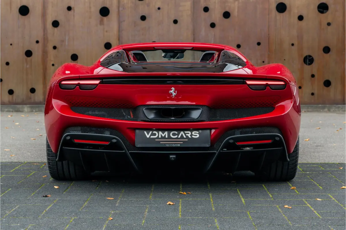 3.0 V6 | 1e Eigenaar | ACC | CarPlay | AFS | MyFerrari Connect | Daytona |