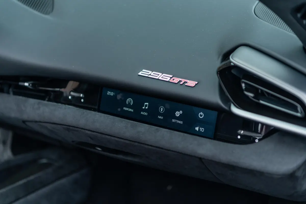 3.0 V6 | 1e Eigenaar | ACC | CarPlay | AFS | MyFerrari Connect | Daytona |