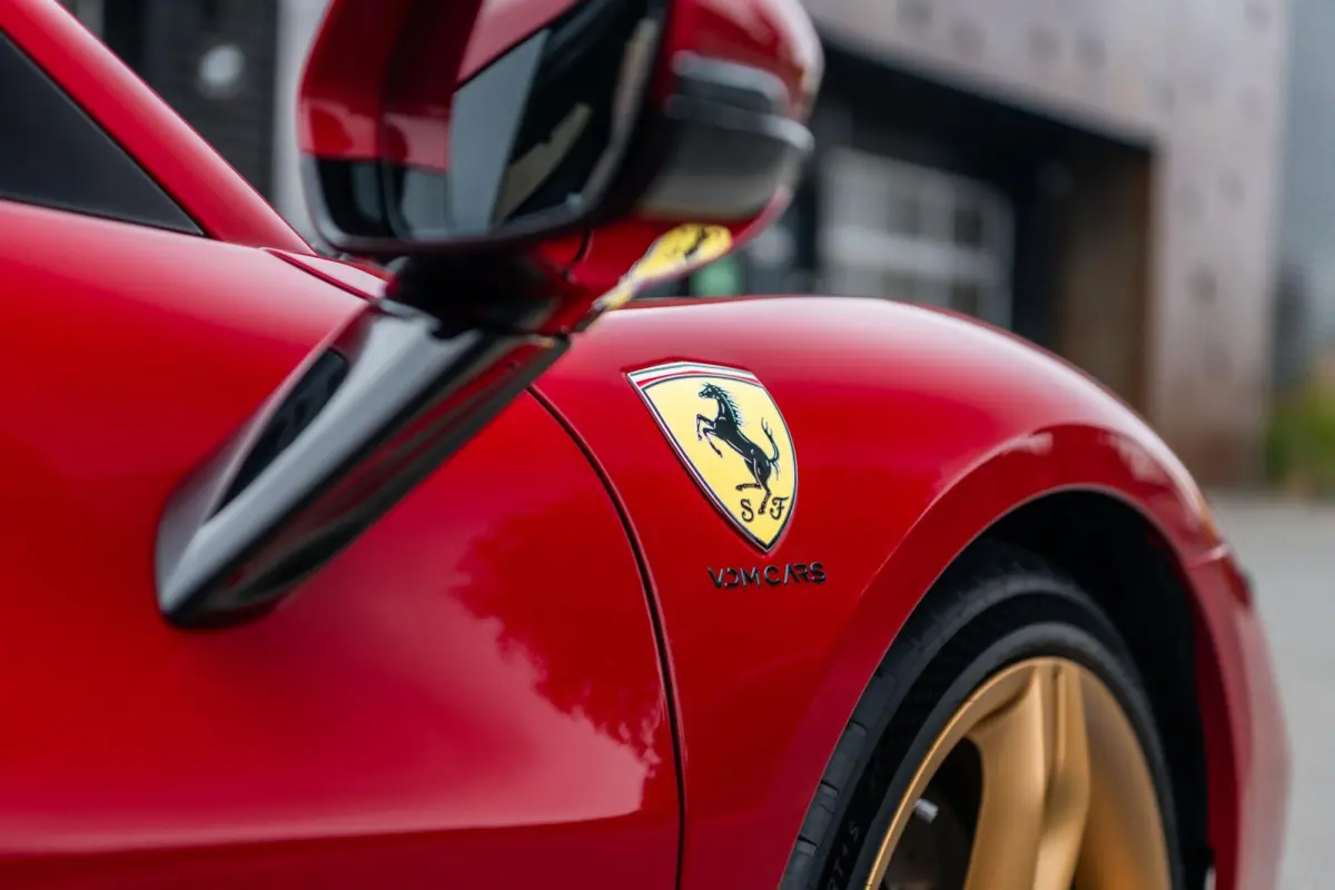 3.0 V6 | 1e Eigenaar | ACC | CarPlay | AFS | MyFerrari Connect | Daytona |