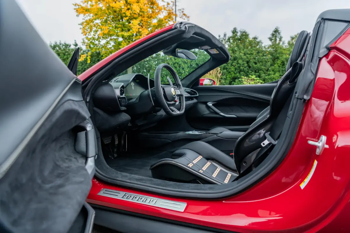 3.0 V6 | 1e Eigenaar | ACC | CarPlay | AFS | MyFerrari Connect | Daytona |