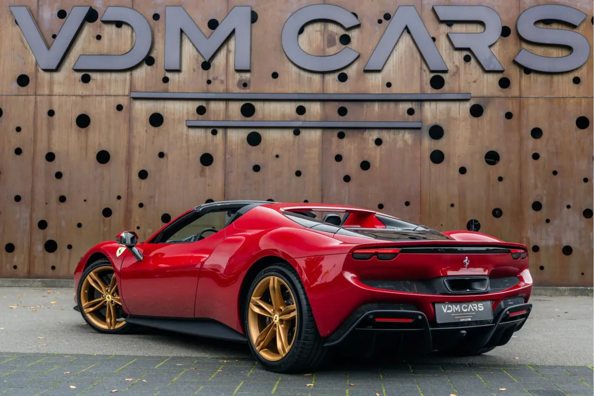 3.0 V6 | 1e Eigenaar | ACC | CarPlay | AFS | MyFerrari Connect | Daytona |