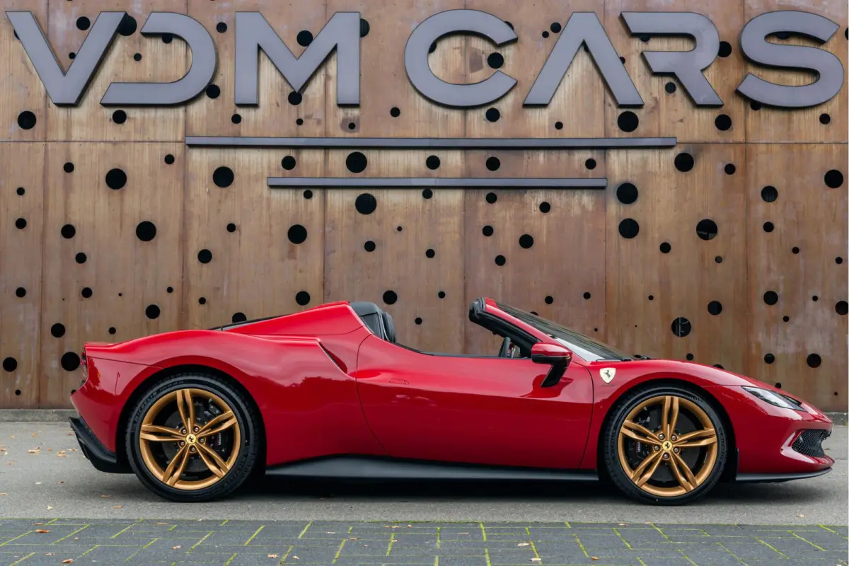 3.0 V6 | 1e Eigenaar | ACC | CarPlay | AFS | MyFerrari Connect | Daytona |