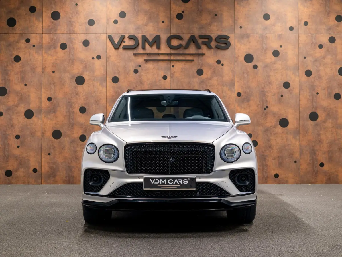 3.0 V6 Hybrid | First Edition | NAIM | Styling Spec | Massage |