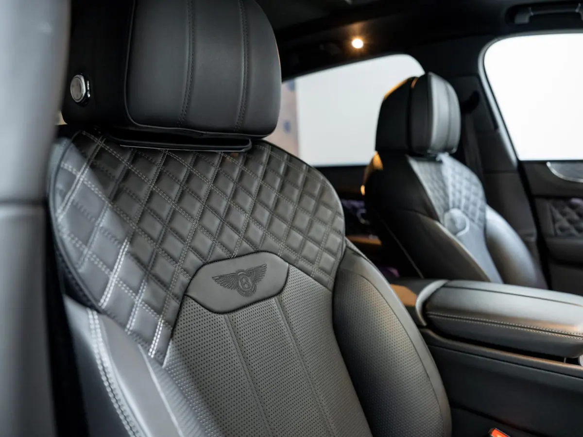 3.0 V6 Hybrid | First Edition | NAIM | Styling Spec | Massage |