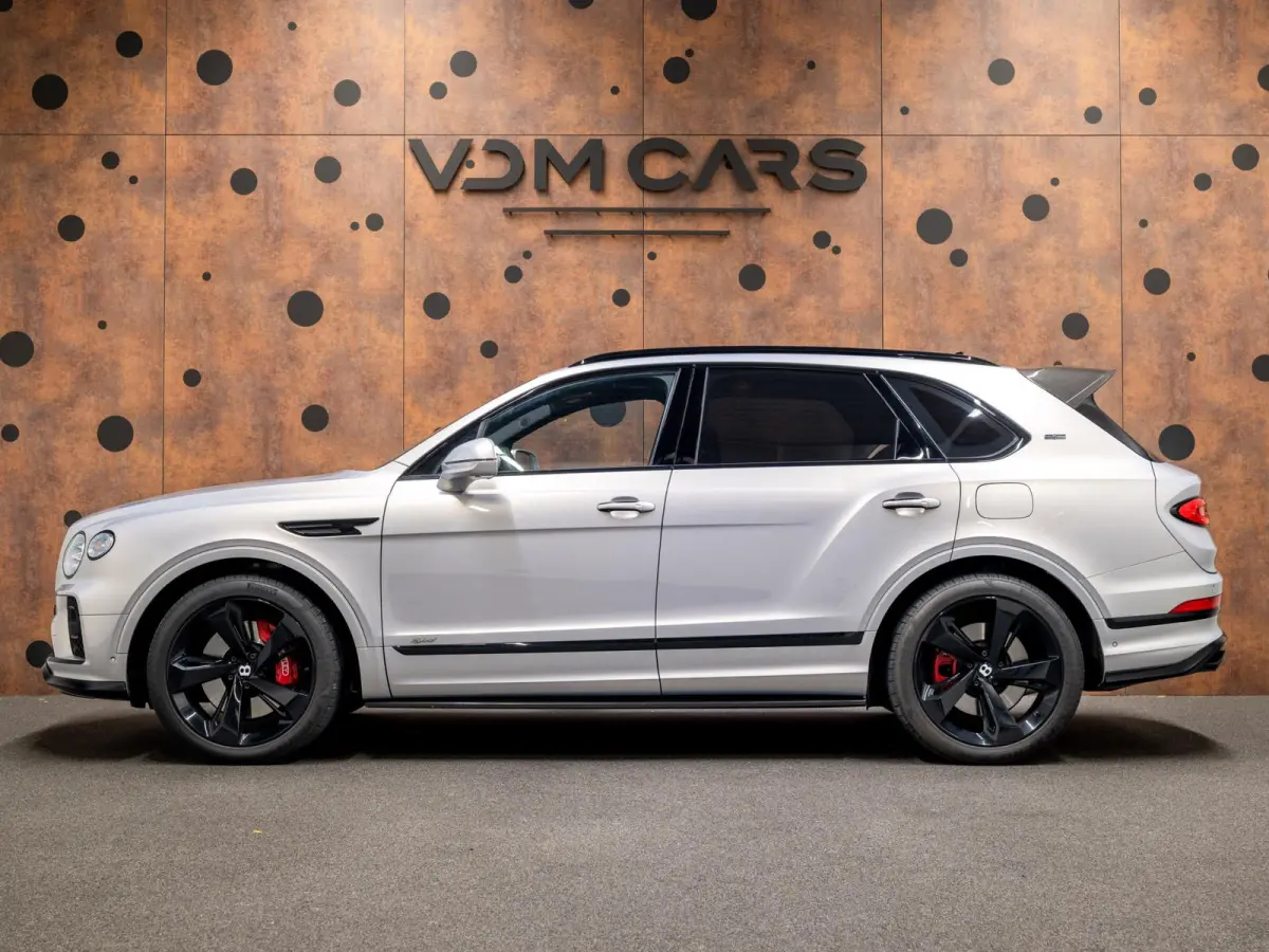 3.0 V6 Hybrid | First Edition | NAIM | Styling Spec | Massage |