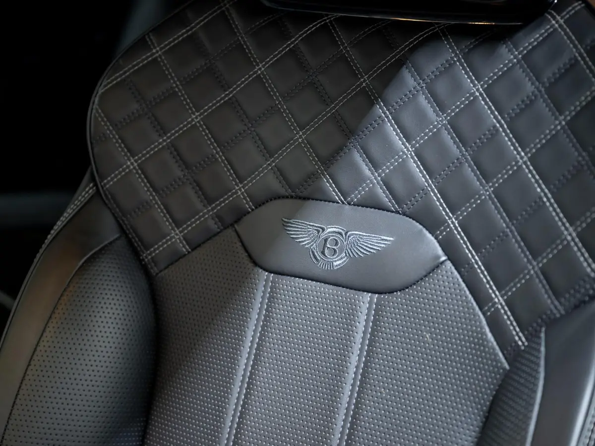 3.0 V6 Hybrid | First Edition | NAIM | Styling Spec | Massage |