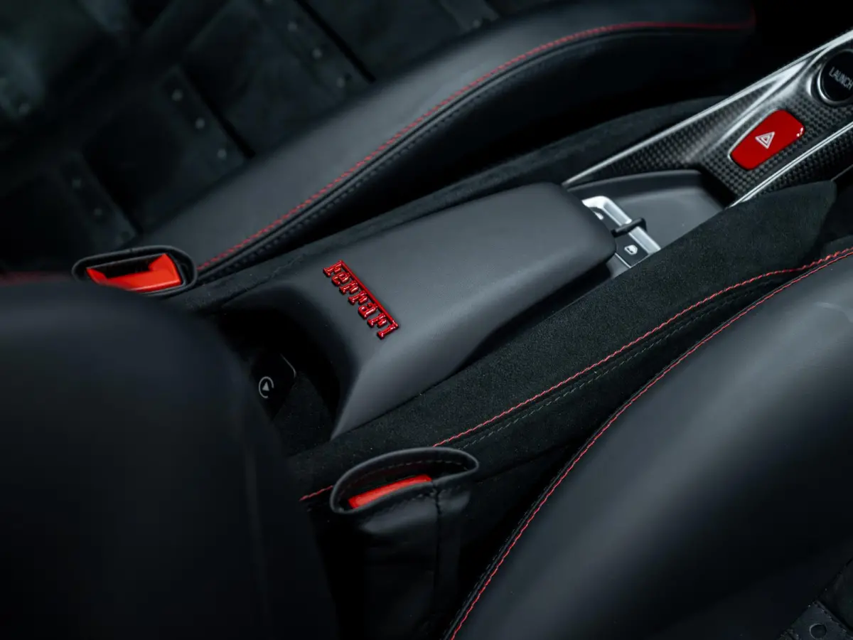 3.9 V8 HELE | NOVITEC N-LARGO | 1 of 15 | Carbon | FULL PPF | Novitec Exhaust | LIFT |