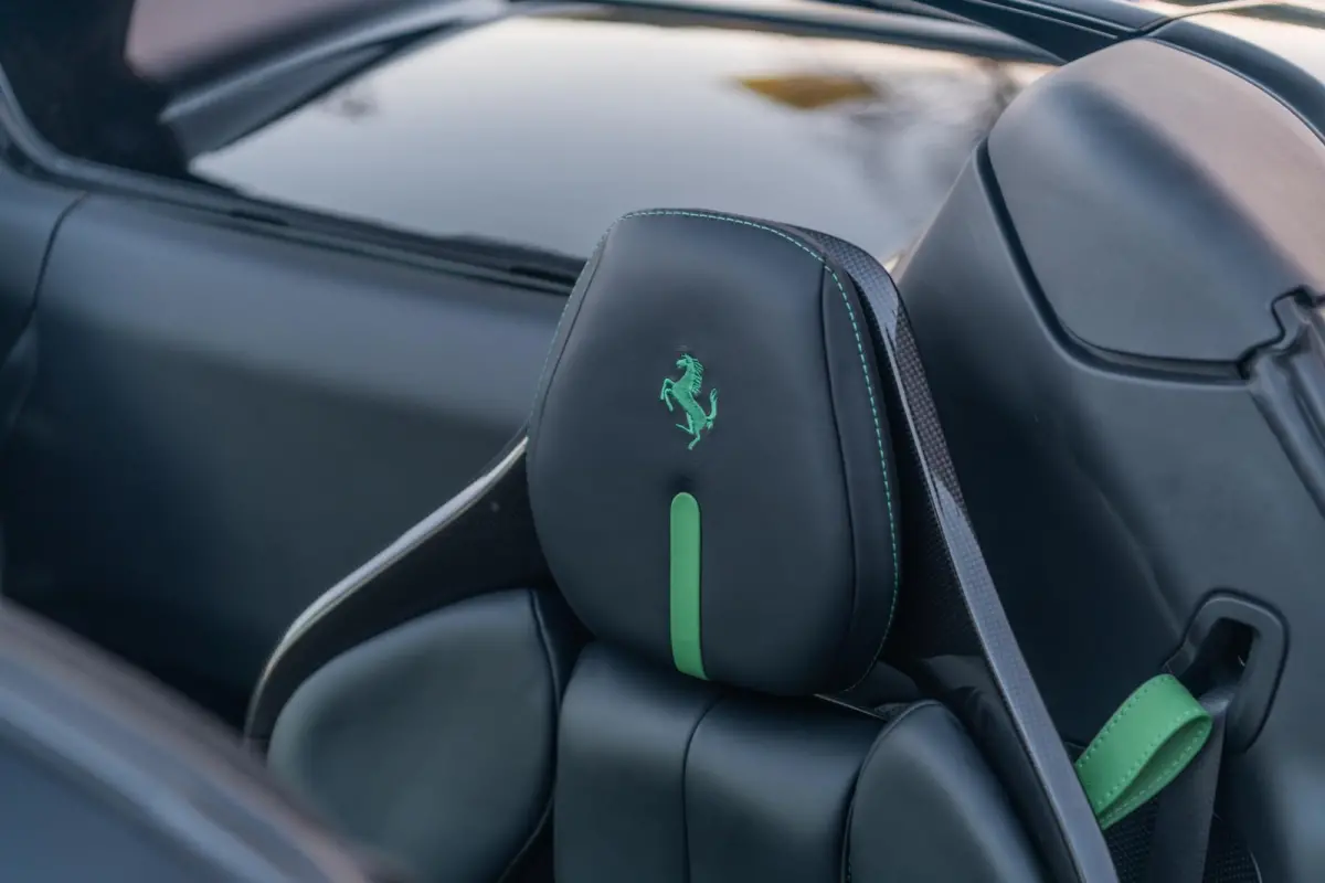 3.0 V6 N-LARGO | 1 OF 15 | Full Carbon | Novitec Widebody | ADAS | Lift | CarPlay |