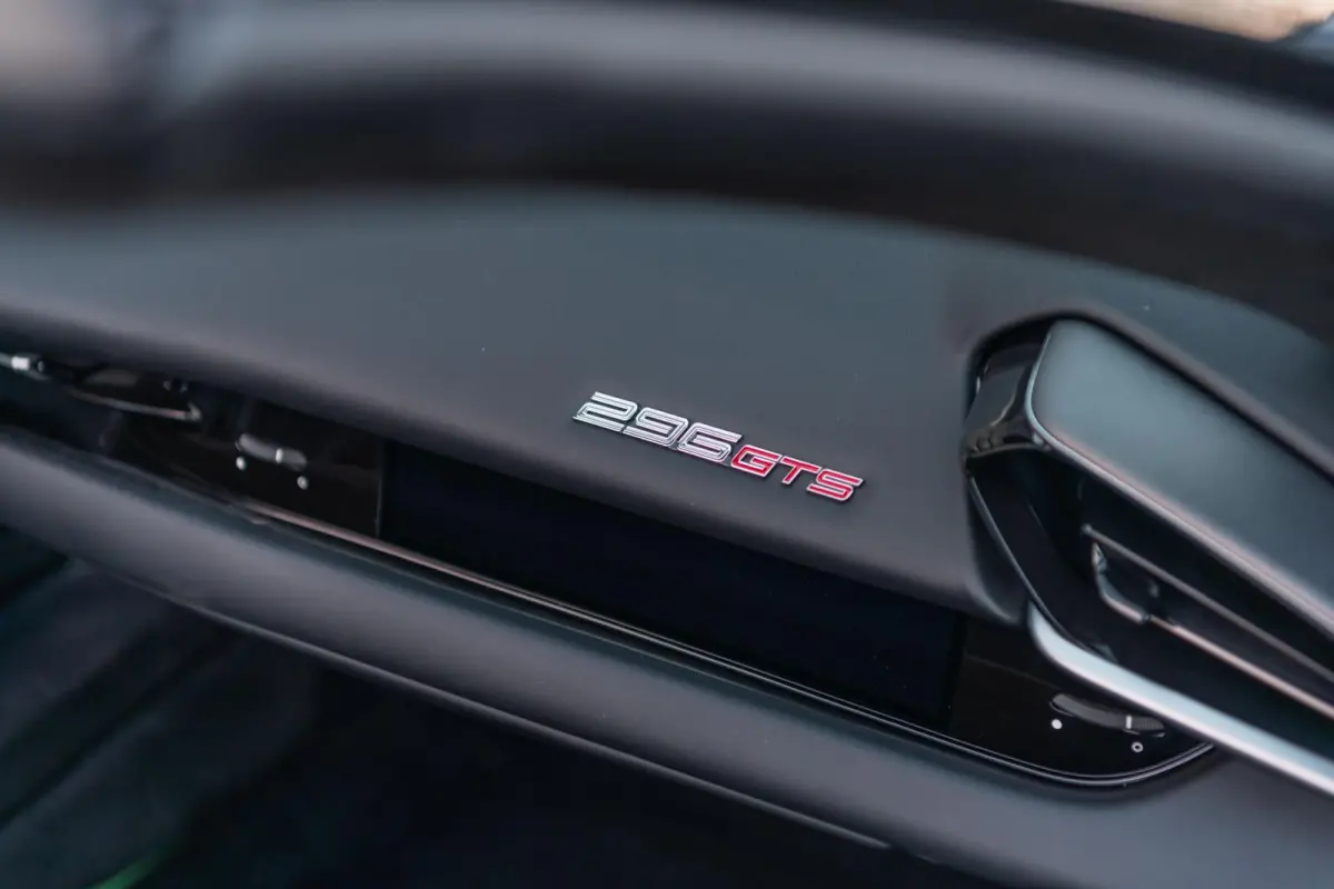 3.0 V6 N-LARGO | 1 OF 15 | Full Carbon | Novitec Widebody | ADAS | Lift | CarPlay |