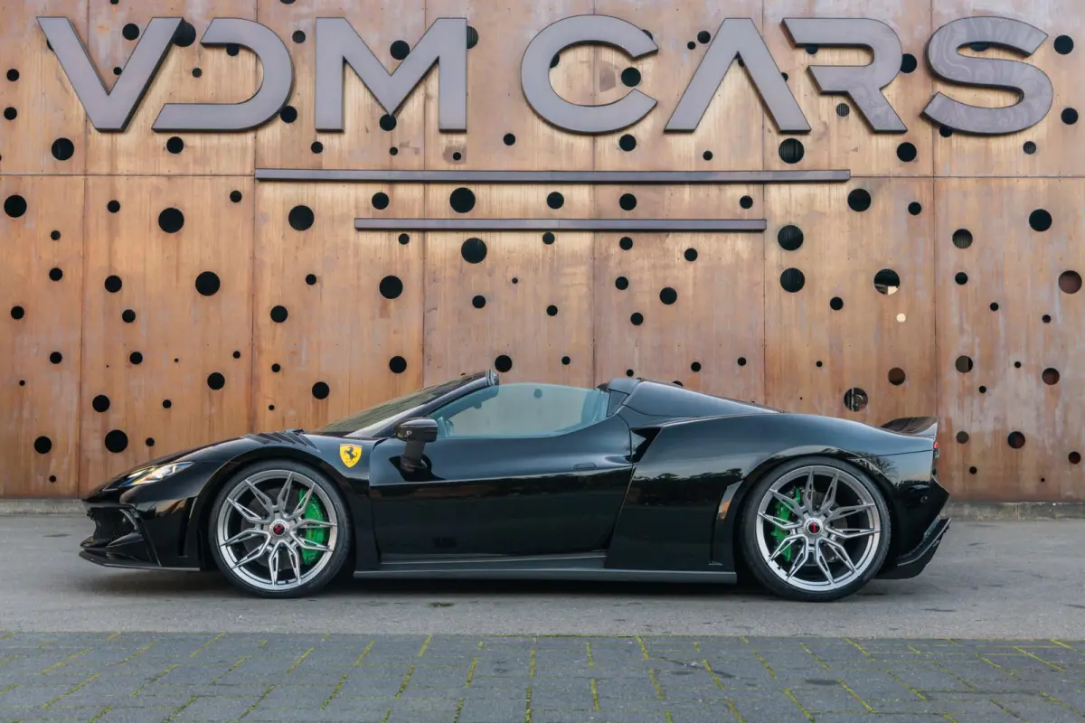 3.0 V6 N-LARGO | 1 OF 15 | Full Carbon | Novitec Widebody | ADAS | Lift | CarPlay |